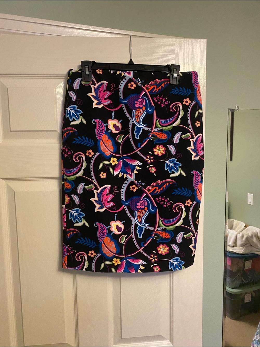NWOT Philosophy Black Pencil Skirt with Vibrant Floral Paisley Print